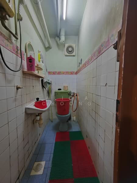 Flat for Sale at Cheras Ria - Alicia Choong - Bathroom - PropertyGuru.com.my