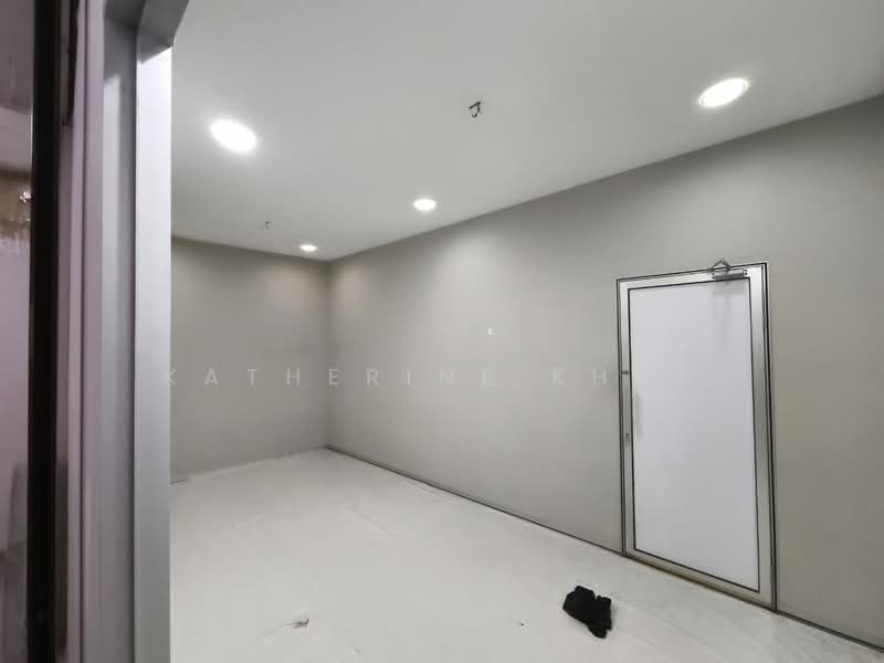 Shop / Office for Rent in Taman Mutiara (Jelutong) - Katherine Khor - Interior - PropertyGuru.com.my