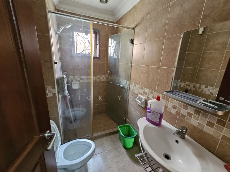 Rumah Banglo untuk Dijual di Bandar Damai Perdana (Cheras) - Nick Yong - Bathroom - PropertyGuru.com.my
