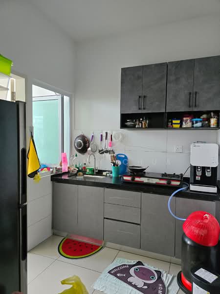 Condominium for Rent at The Holmes 1 - Kimmy Chua - Kitchen - PropertyGuru.com.my