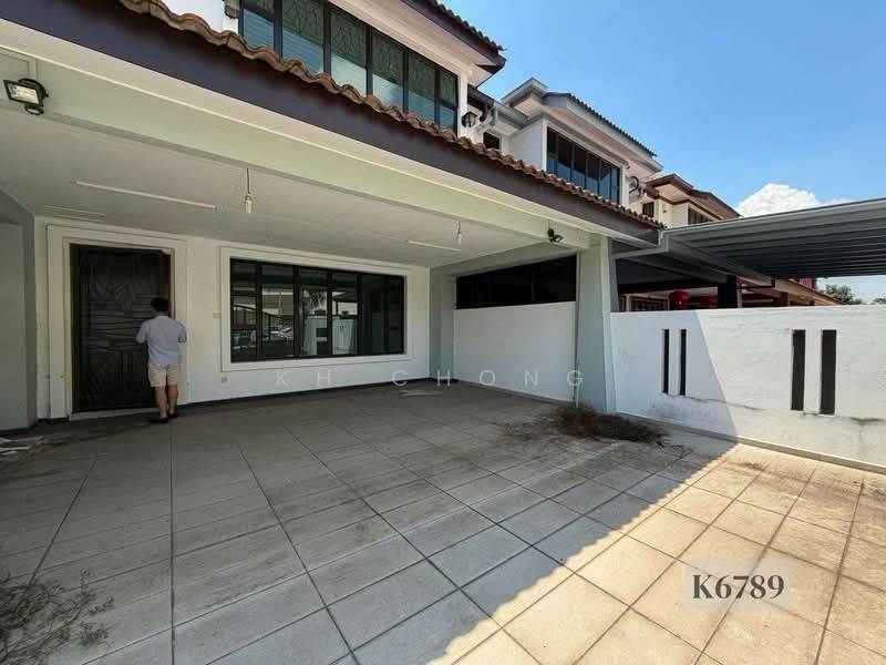 Rumah Teres 2 Tingkat untuk Dijual di Bandar Bukit Tinggi 2 (Klang) - KH Chong - Exterior - PropertyGuru.com.my