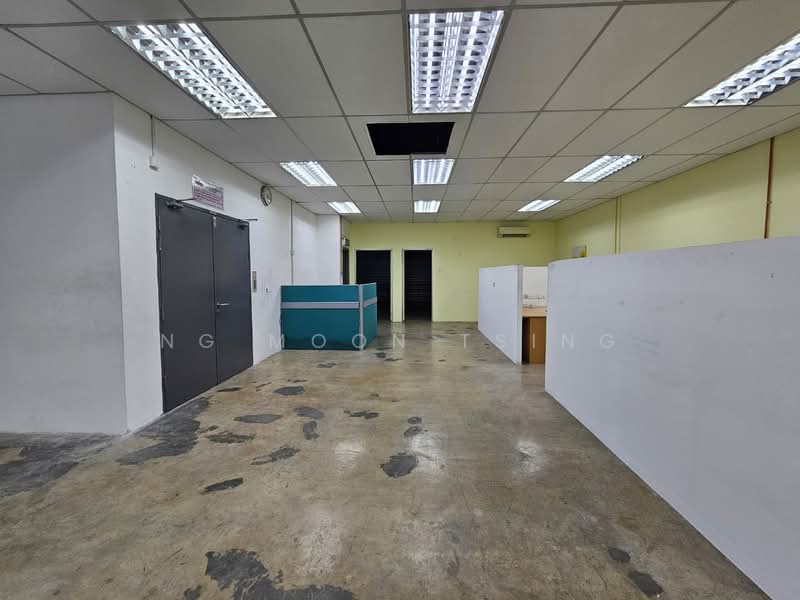 Kedai / Pejabat untuk Disewa di Sungai Buloh (Selangor) - Ng Moon Tsing - Interior - PropertyGuru.com.my