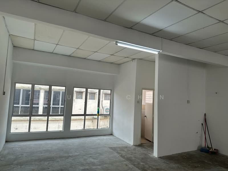 Shop / Office for Sale in Semenyih (Selangor) - Justin Chan - Interior - PropertyGuru.com.my