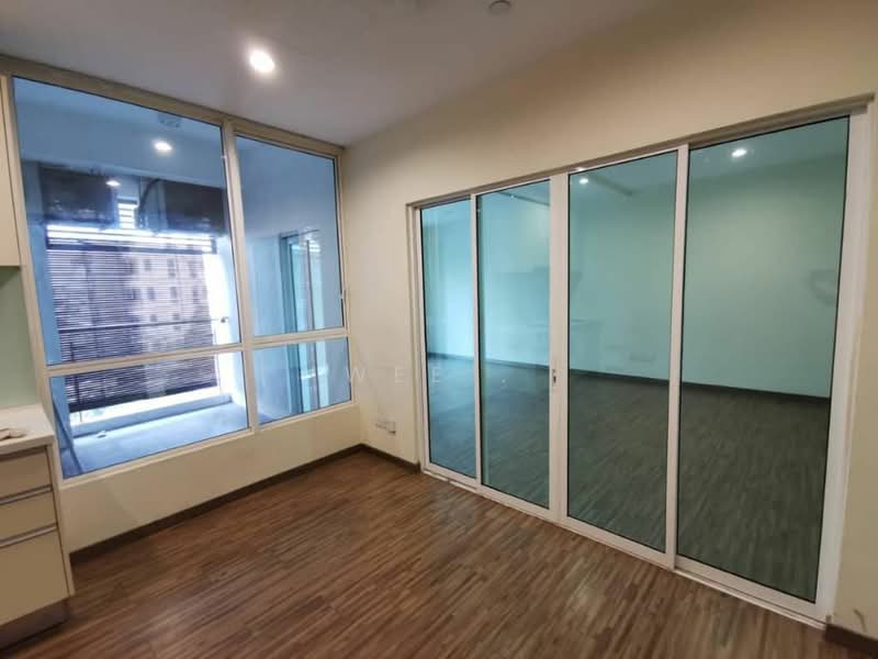 Servis Apartment untuk Dijual di The Loft @ ZetaPark - Wee . - Living Room - PropertyGuru.com.my