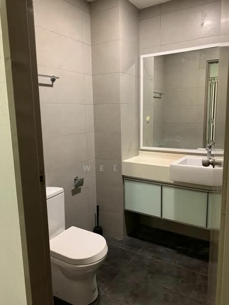 Servis Apartment untuk Dijual di The Loft @ ZetaPark - Wee . - Bathroom - PropertyGuru.com.my