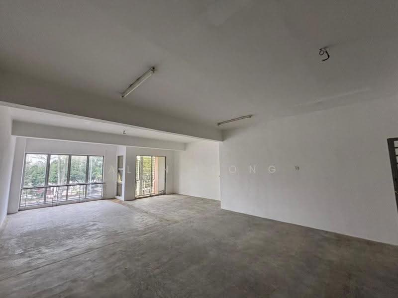 Shop / Office for Rent in Taman Molek (Johor Bahru) - Alan Leong - Interior - PropertyGuru.com.my