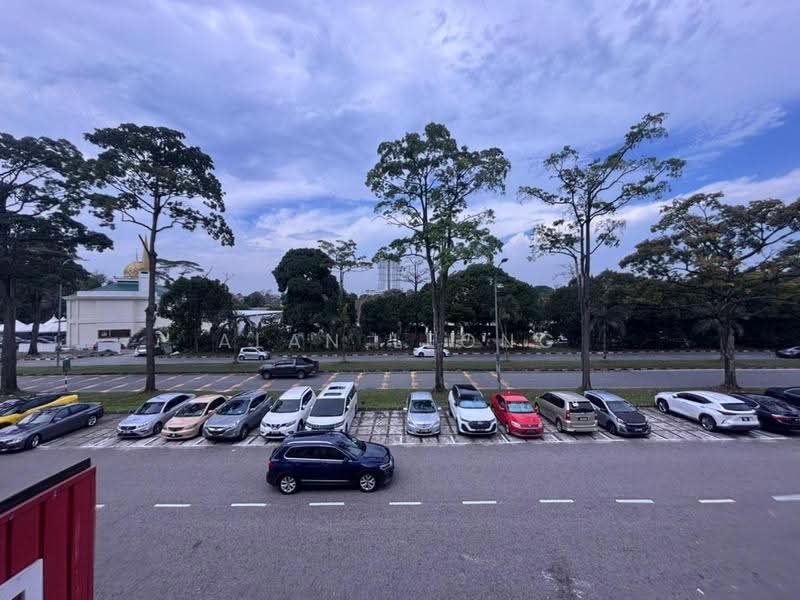 Shop / Office for Rent in Taman Molek (Johor Bahru) - Alan Leong - Exterior - PropertyGuru.com.my