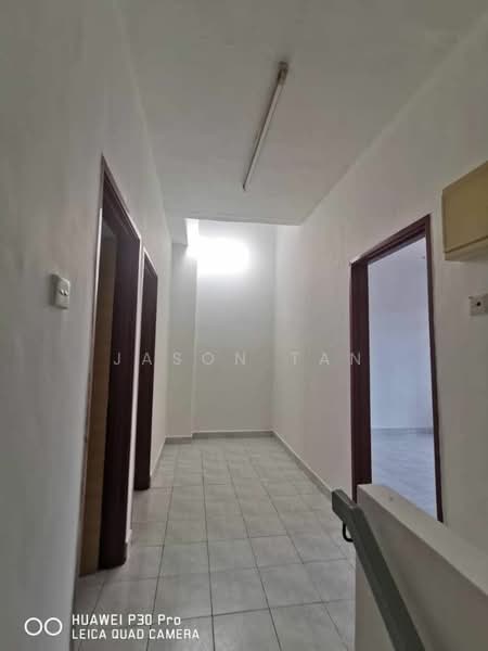 Rumah Teres 2 Tingkat untuk Dijual di Taman Setia Indah (Tebrau) - Jason Tan - Corridor - PropertyGuru.com.my