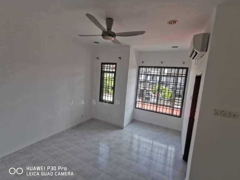 Rumah Teres 2 Tingkat untuk Dijual di Taman Setia Indah (Tebrau) - Jason Tan - Interior - PropertyGuru.com.my