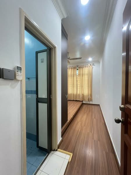 1-storey Terraced House for Sale in Bukit Indah (Iskandar Puteri (Nusajaya)) - Shirley Pang - Corridor - PropertyGuru.com.my