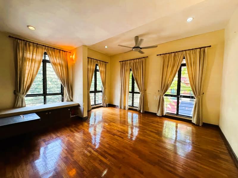 Rumah Teres 2 Tingkat untuk Dijual di Shah Alam (Selangor) - Mohd Zakri Mohd Zamberi - Living Room - PropertyGuru.com.my