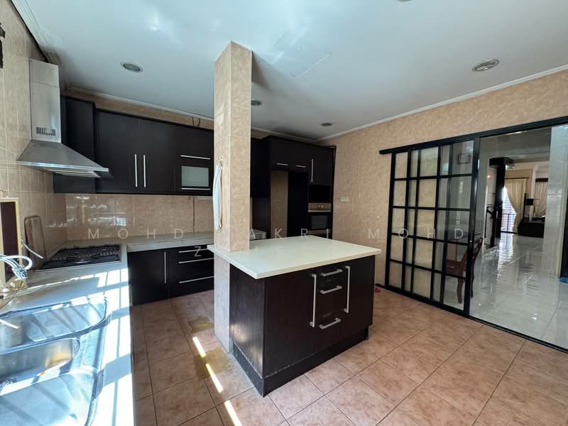 Rumah Teres 2 Tingkat untuk Dijual di Shah Alam (Selangor) - Mohd Zakri Mohd Zamberi - Kitchen - PropertyGuru.com.my