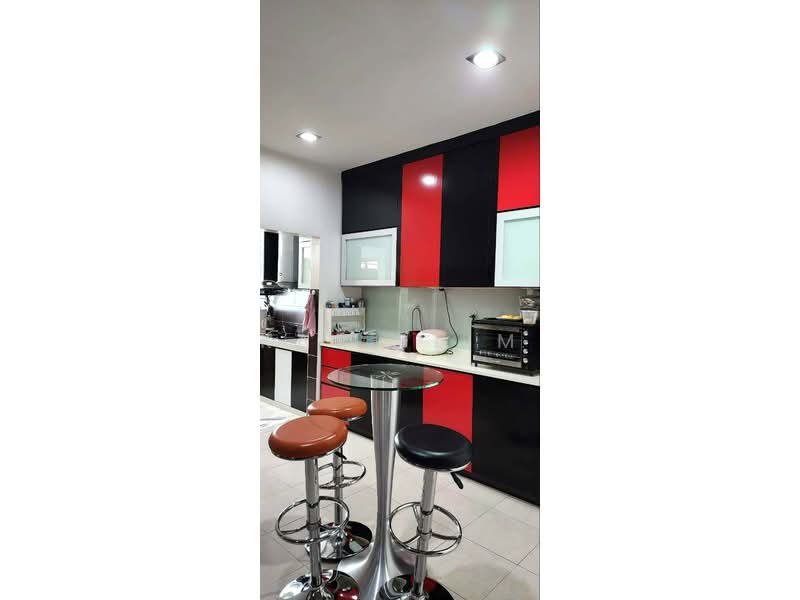 Rumah Teres 2 Tingkat untuk Dijual di Taman Puteri Wangsa (Ulu Tiram) - Karl Lim - Kitchen - PropertyGuru.com.my