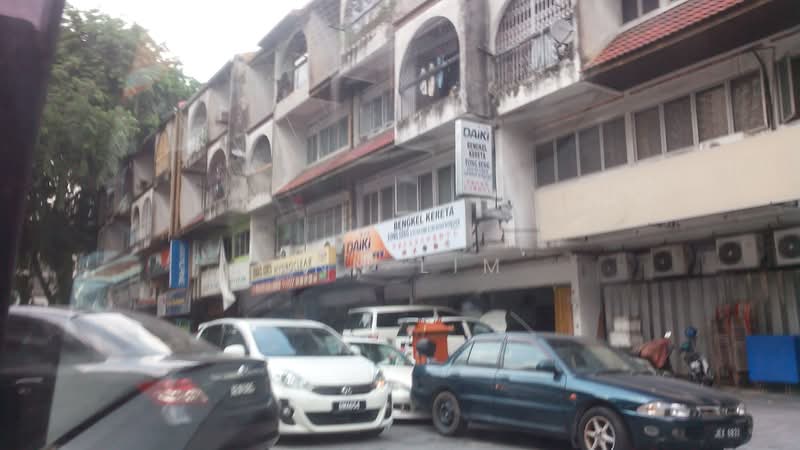 Pejabat untuk Disewa di Taman United (Jalan Klang Lama (Old Klang Road)) - Ann Lim - Exterior - PropertyGuru.com.my