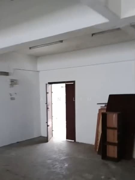 Pejabat untuk Disewa di Taman United (Jalan Klang Lama (Old Klang Road)) - Ann Lim - Interior - PropertyGuru.com.my