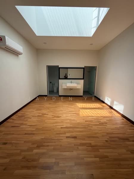 Bungalow for Rent in Federal Hill (Bangsar) - Jayden Yee - Bathroom - PropertyGuru.com.my