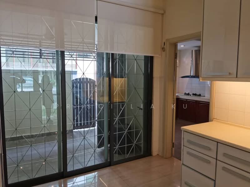 3-storey Terraced House for Sale in Desa Parkcity (Kuala Lumpur) - Priscillia Ku - Kitchen - PropertyGuru.com.my