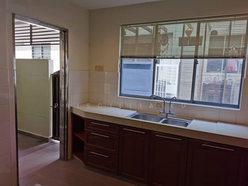 3-storey Terraced House for Sale in Desa Parkcity (Kuala Lumpur) - Priscillia Ku - Kitchen - PropertyGuru.com.my