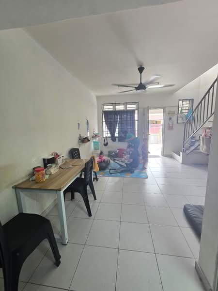 Rumah Teres 2 Tingkat untuk Dijual di Pasir Gudang (Johor) - Kim Yeng Loh - Living Room - PropertyGuru.com.my