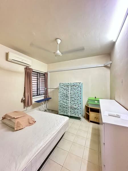 Pangsapuri untuk Dijual di Prima Regency - Merry Chua - Bedroom - PropertyGuru.com.my