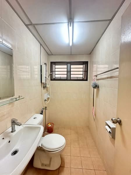Pangsapuri untuk Dijual di Prima Regency - Merry Chua - Bathroom - PropertyGuru.com.my