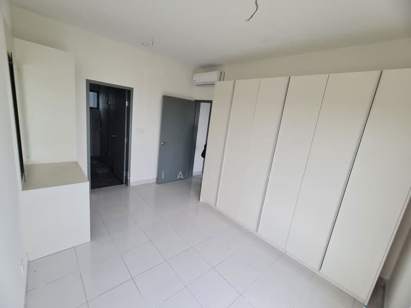 Servis Apartment untuk Disewa di E'Island Lake Haven - Leia Lian - Bedroom - PropertyGuru.com.my