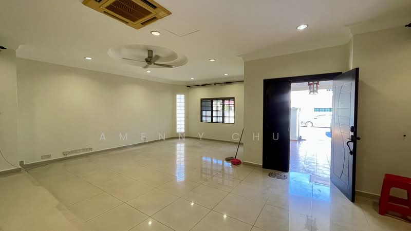 Semi-Detached House for Sale in Bandar Bukit Tinggi (Klang) - Amenny Chua - PropertyGuru.com.my