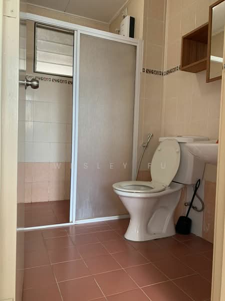 Kondominium untuk Dijual di Koi Tropika - Wesley Fu - Bathroom - PropertyGuru.com.my