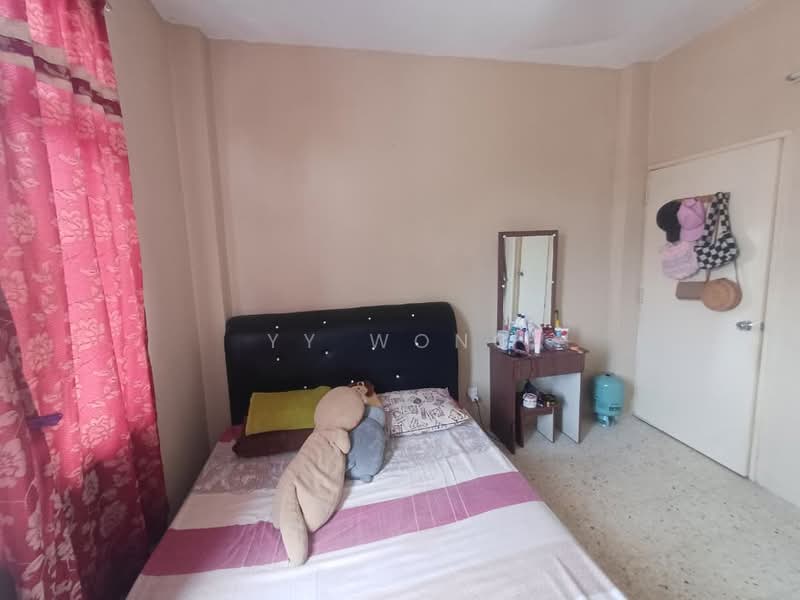 Apartment for Rent at Kiambang Apartment - YY Wong - Bedroom - PropertyGuru.com.my