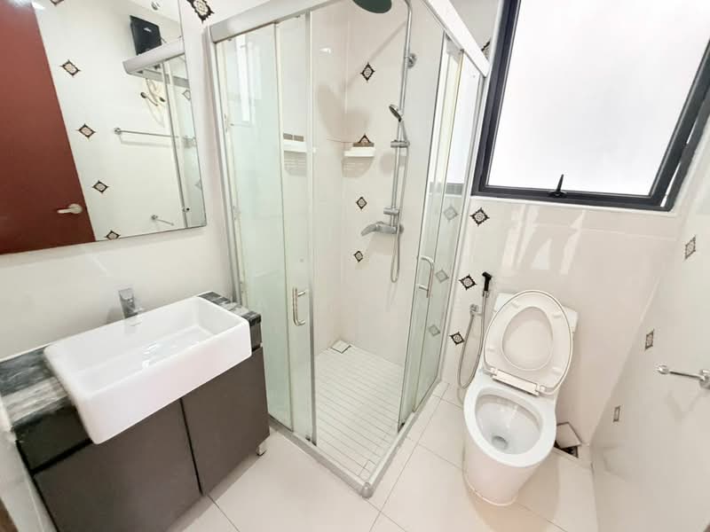 Kondominium untuk Disewa di Royal Strand @ Country Garden Danga Bay - Jasz Ong - Bathroom - PropertyGuru.com.my