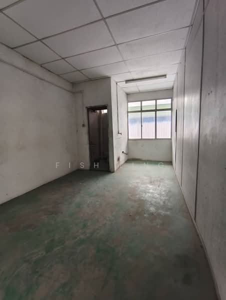 Semi-D Factory for Rent in Kawasan Perindustrian Valdor (Sungai Bakap) - Fish Ling - Interior - PropertyGuru.com.my