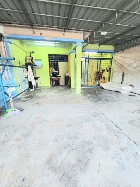 Rumah Teres 1 Tingkat untuk Dijual di Taman Puteri Wangsa (Ulu Tiram) - Steven Ee - Exterior - PropertyGuru.com.my