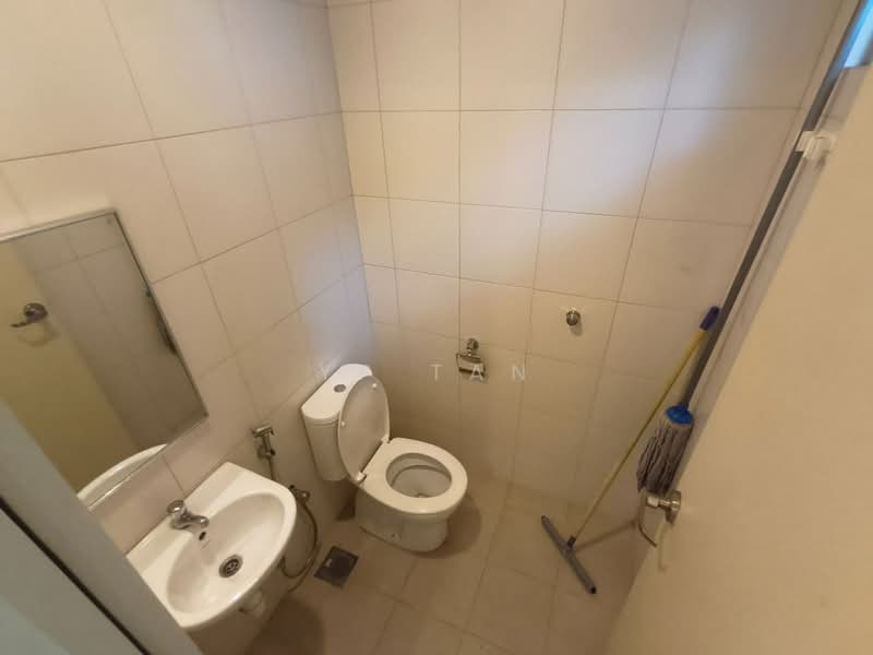Condominium for Rent at 28 Mont Kiara @ MK28 - YP Tan - Bathroom - PropertyGuru.com.my