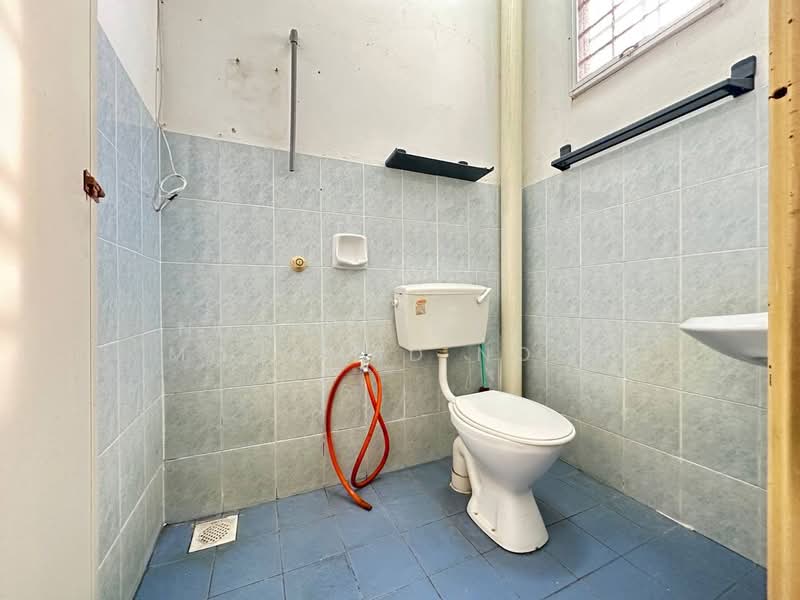 Rumah Teres 2 Tingkat untuk Dijual di Bandar Puncak Alam (Puncak Alam) - Noor Hidayah Mohamad Noor - Bathroom - PropertyGuru.com.my