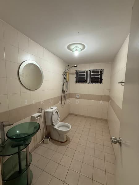 Condominium for Sale at Kinrara Mas - Bernard Tay - Bathroom - PropertyGuru.com.my