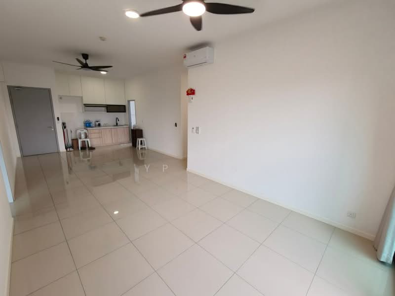Kondominium untuk Disewa di Rumbia Residence - YP Tan - Living Room - PropertyGuru.com.my
