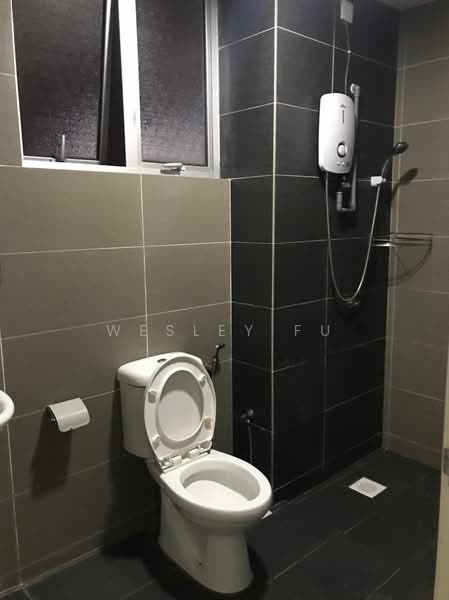 Service Residence for Sale at Maxim Residences - Wesley Fu - Bathroom - PropertyGuru.com.my