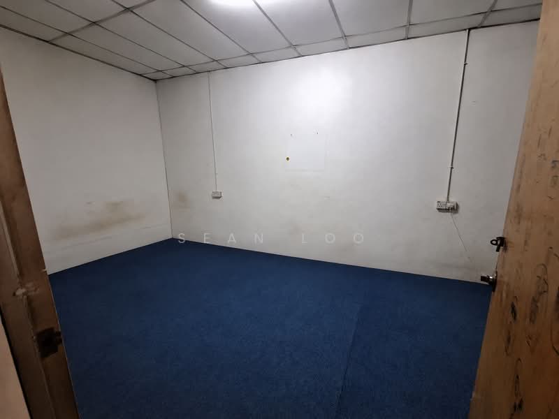 Factory for Rent in Kawasan Perindustrian Balakong (Balakong) - Sean Loo - Interior - PropertyGuru.com.my