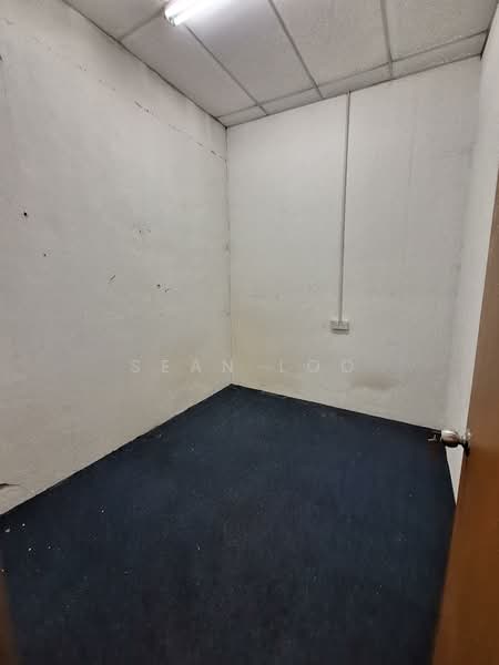 Factory for Rent in Kawasan Perindustrian Balakong (Balakong) - Sean Loo - Interior - PropertyGuru.com.my