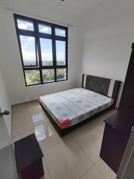 Service Residence for Sale at B11 Parkland Residence - Chloe Chan - Bedroom - PropertyGuru.com.my
