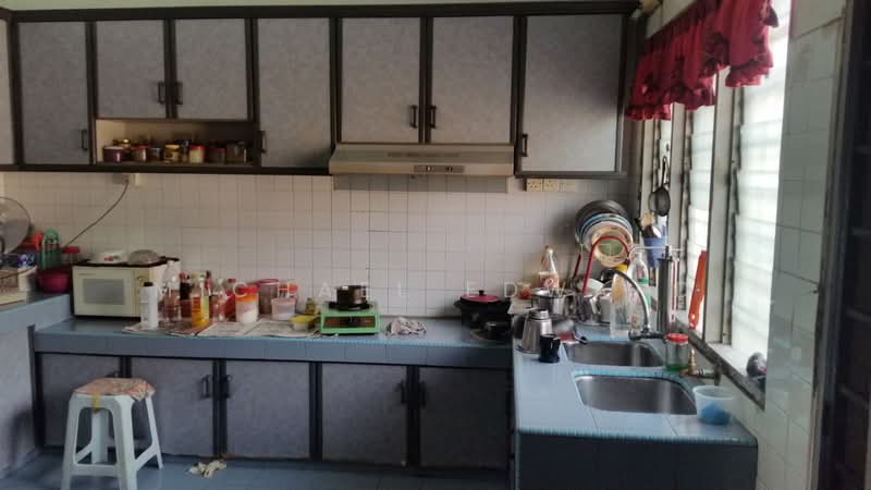 Rumah Teres 1 Tingkat untuk Dijual di Taman Maznah (Klang) - Michael Edward - Kitchen - PropertyGuru.com.my