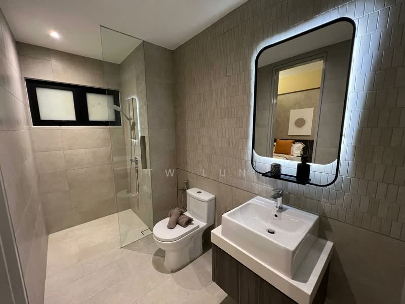 Service Residence for Sale at RedEarth @ Genting Xintiandi - Tw Lun - Bathroom - PropertyGuru.com.my