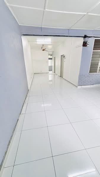 Terraced House for Sale in Taman Sri Nanding (Hulu Langat) - Erin Yusof - Interior - PropertyGuru.com.my