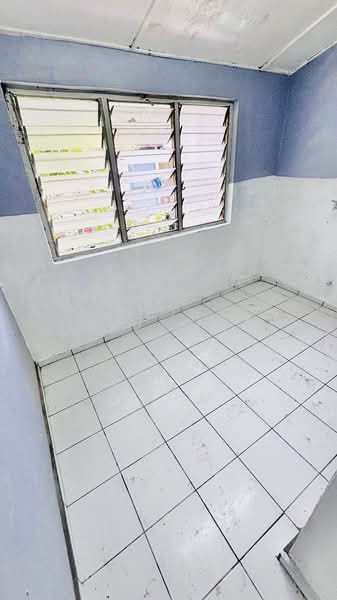 Terraced House for Sale in Taman Sri Nanding (Hulu Langat) - Erin Yusof - Interior - PropertyGuru.com.my