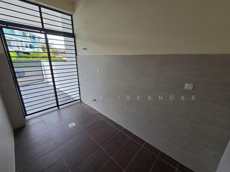 2.5-storey Terraced House for Sale in Taman Nusaputra Timur (Puchong) - Shaziery Iskandar - PropertyGuru.com.my