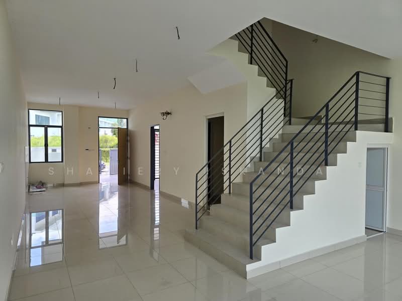 2.5-storey Terraced House for Sale in Taman Nusaputra Timur (Puchong) - Shaziery Iskandar - PropertyGuru.com.my
