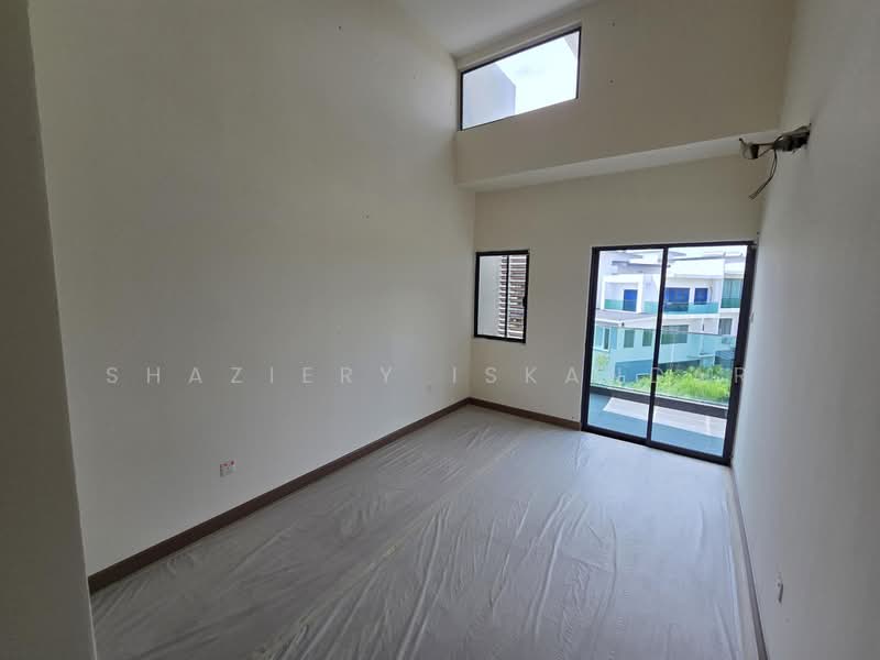 2.5-storey Terraced House for Sale in Taman Nusaputra Timur (Puchong) - Shaziery Iskandar - PropertyGuru.com.my