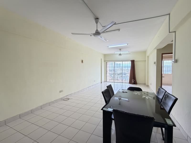 Kondominium untuk Disewa di Bintang Mas - Meoon Khor - Living Room - PropertyGuru.com.my