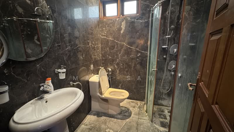 Bungalow for Sale in George Town (Penang) - Mark Saw - Bathroom - PropertyGuru.com.my