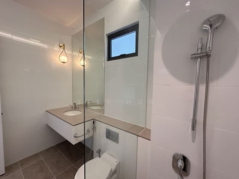 Servis Apartment untuk Disewa di Senada Residence @ KLGCC Resort - Lily Hun - PropertyGuru.com.my